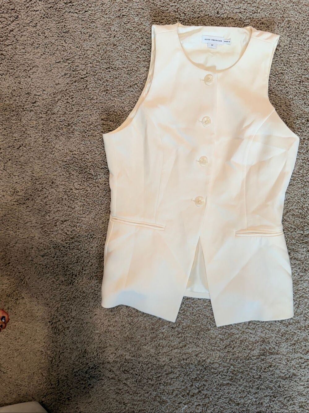 Good American Luxe Suiting Sculpted Vest Off White Cream Button Front Top Size M